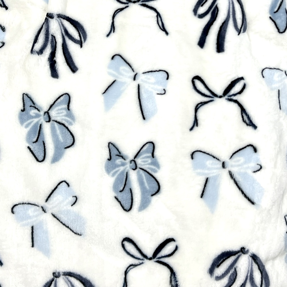 Rachel Roy -  ‘Blue Bows’ plush throw. 60” x 70”. NWT. Firm! - Picture 2 of 4